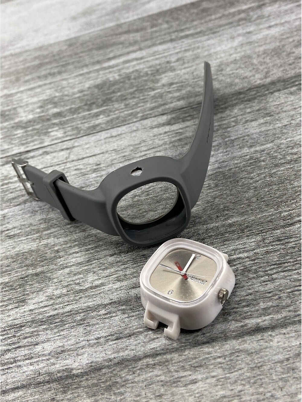 Hello Somebody Watch Gray & White Square Shaped Face Modern Stylish WORKs